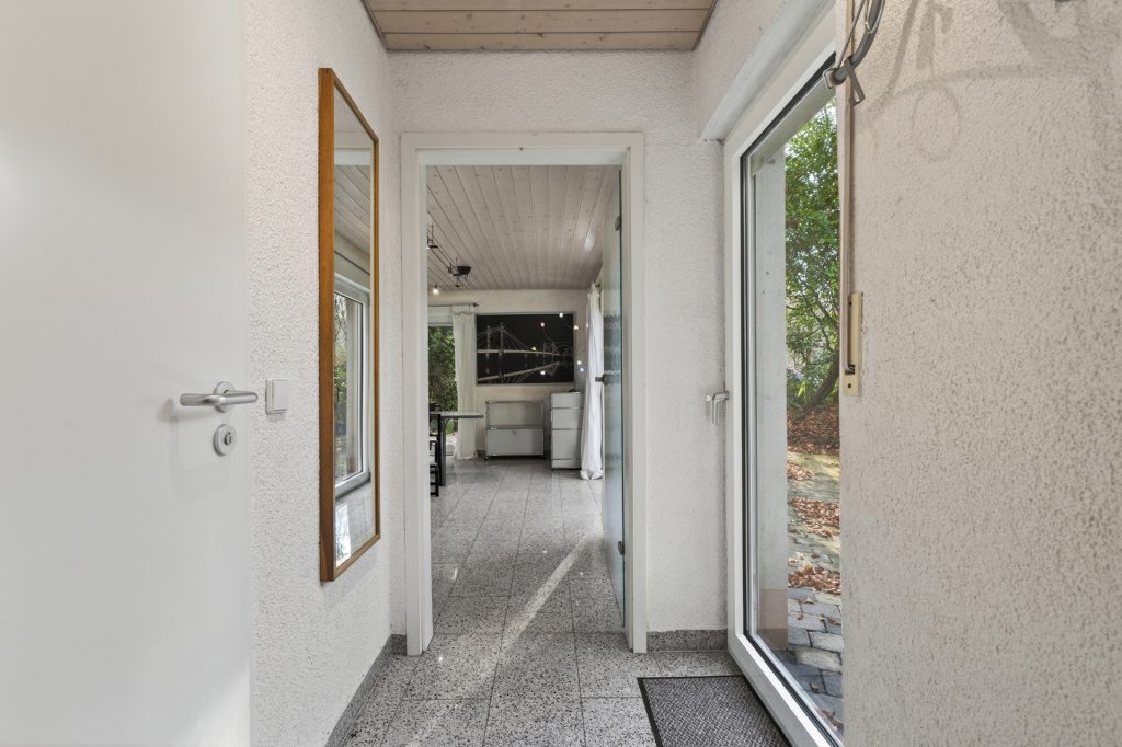 HUST Immobilien GmbH & Co. KG - Immobilienangebot - Karlsruhe / Durlach - Häuser - Grüne Oase in Karlsruhe-Durlach: Platz für Familie, Homeoffice und Mieteinnahmen
