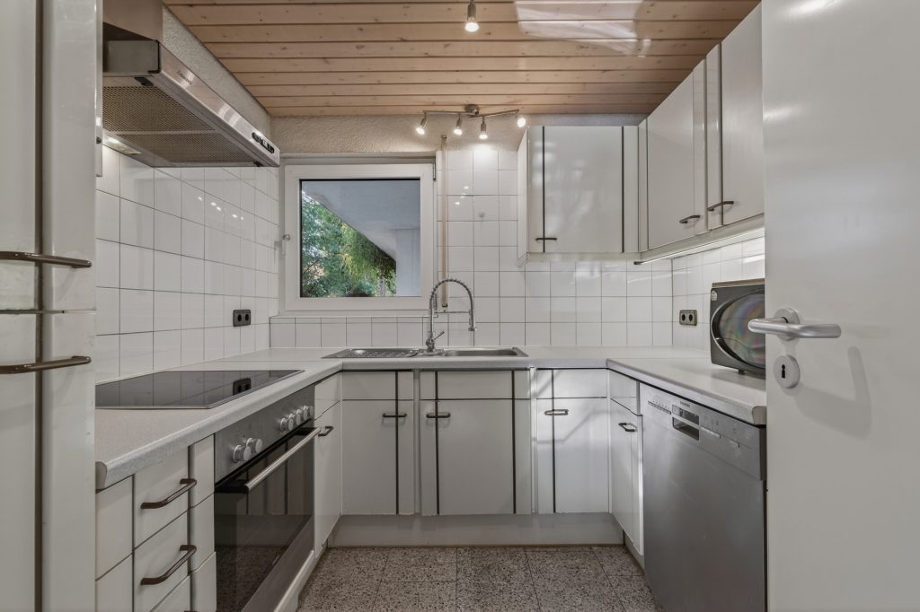 HUST Immobilien GmbH & Co. KG - Immobilienangebot - Karlsruhe / Durlach - Häuser - Grüne Oase in Karlsruhe-Durlach: Platz für Familie, Homeoffice und Mieteinnahmen