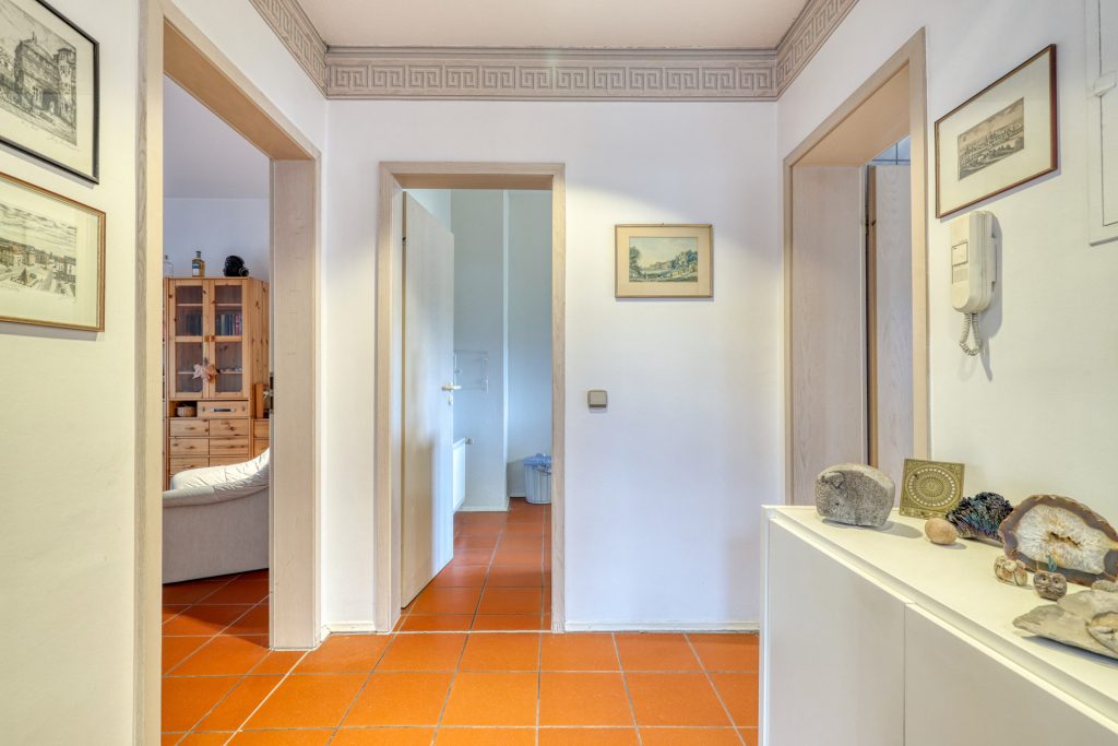 HUST Immobilien GmbH & Co. KG - Immobilienangebot - Karlsruhe / Südweststadt - Wohnungen - Maisonette-Wohnung mit tollem Raumgefühl und Potenzial in der Südweststadt - ab sofort bezugsfähig!