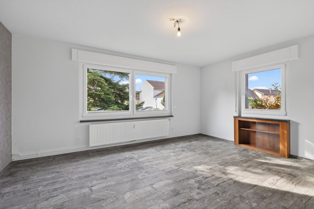 HUST Immobilien GmbH & Co. KG - Immobilienangebot - Muggensturm - Wohnungen - Einziehen und wohlfühlen: Ruhige Erdgeschosswohnung mit Gartenanteil und Garage in Muggensturm