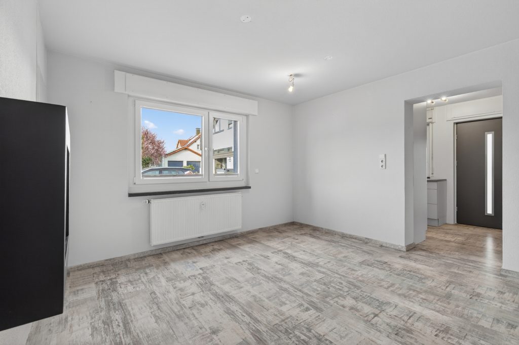 HUST Immobilien GmbH & Co. KG - Immobilienangebot - Muggensturm - Wohnungen - Einziehen und wohlfühlen: Ruhige Erdgeschosswohnung mit Gartenanteil und Garage in Muggensturm