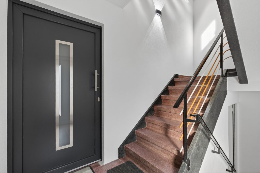 HUST Immobilien GmbH & Co. KG - Immobilienangebot - Muggensturm - Wohnungen - Einziehen und wohlfühlen: Ruhige Erdgeschosswohnung mit Gartenanteil und Garage in Muggensturm