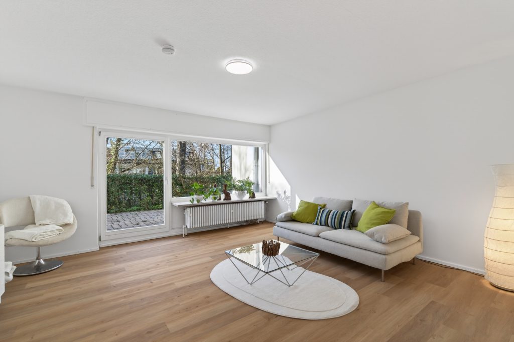 HUST Immobilien GmbH & Co. KG - Immobilienangebot - Karlsruhe / Durlach - Häuser - Einfamilienhaus mit separater, großer Einliegerwohnung im Grünen in Durlach