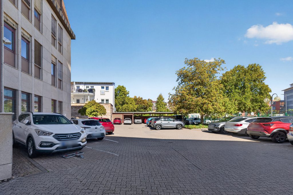 HUST Immobilien GmbH & Co. KG - Immobilienangebot - Neustadt an der Weinstraße - Häuser - Vollvermietetes Büro- und Geschäftshaus in Innenstadtlage von Neustadt a. d. Weinstraße