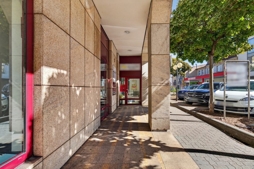 HUST Immobilien GmbH & Co. KG - Immobilienangebot - Neustadt an der Weinstraße - Häuser - Vollvermietetes Büro- und Geschäftshaus in Innenstadtlage von Neustadt a. d. Weinstraße