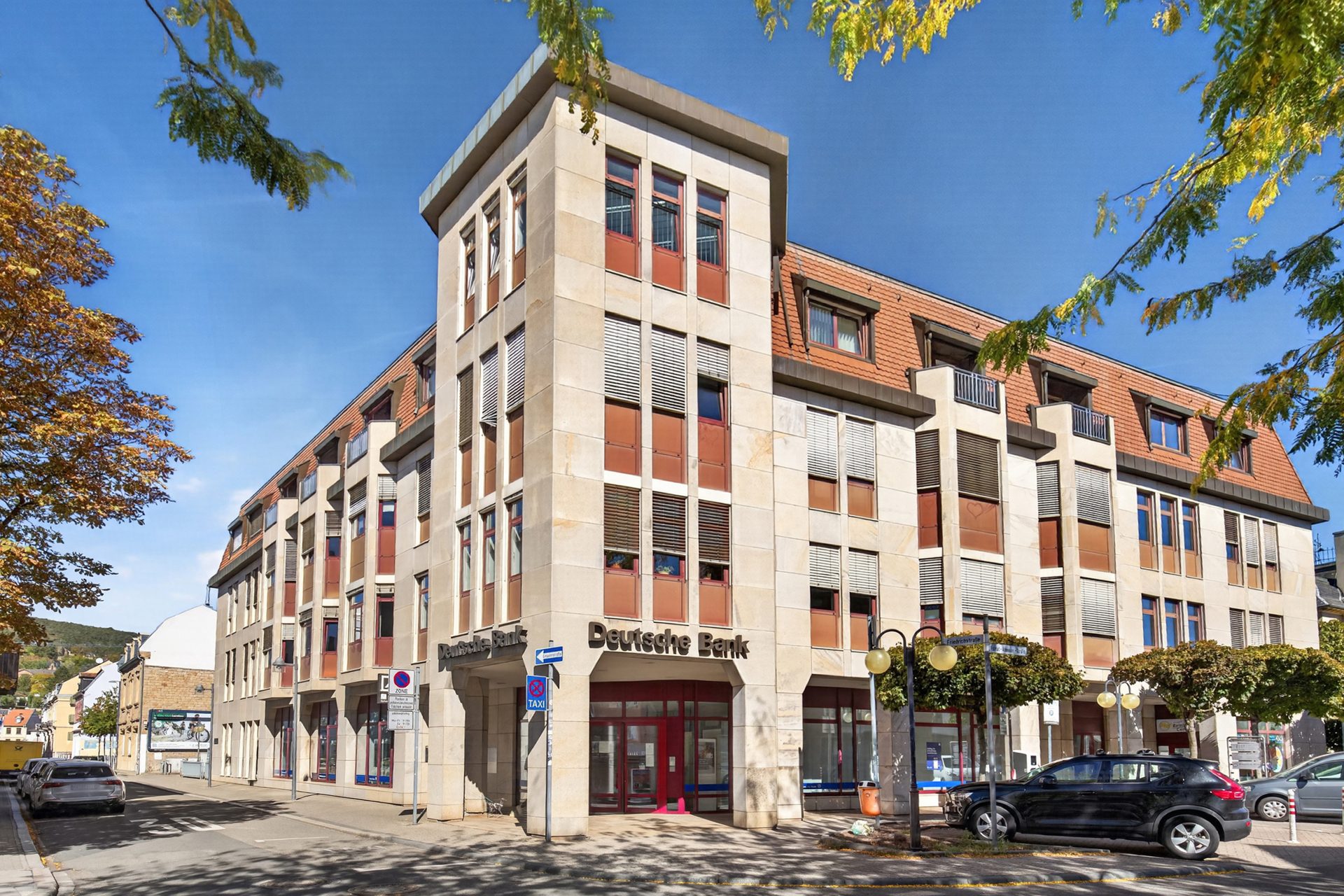 HUST Immobilien GmbH & Co. KG - Immobilienangebot - Neustadt an der Weinstraße - Häuser - Vollvermietetes Büro- und Geschäftshaus in Innenstadtlage von Neustadt a. d. Weinstraße