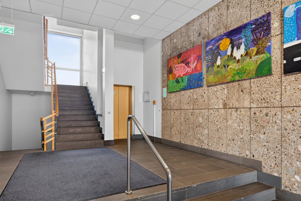 HUST Immobilien GmbH & Co. KG - Immobilienangebot - Neustadt an der Weinstraße - Häuser - Büro- und Geschäftshaus mit Mietern der öffentlichen Hand in zentraler Innenstadtlage