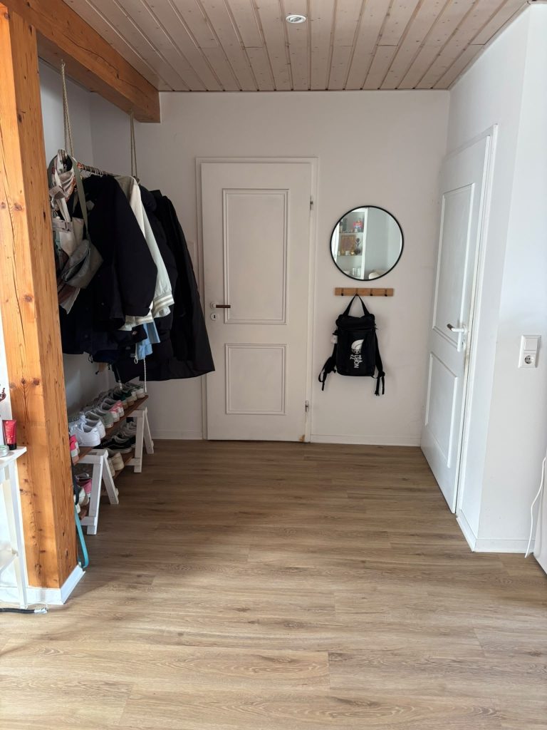 HUST Immobilien GmbH & Co. KG - Immobilienangebot - Karlsruhe / Durlach - Häuser - Platz für die Familie, Miete für die Finanzierung: Zweifamilienhaus in Durlach