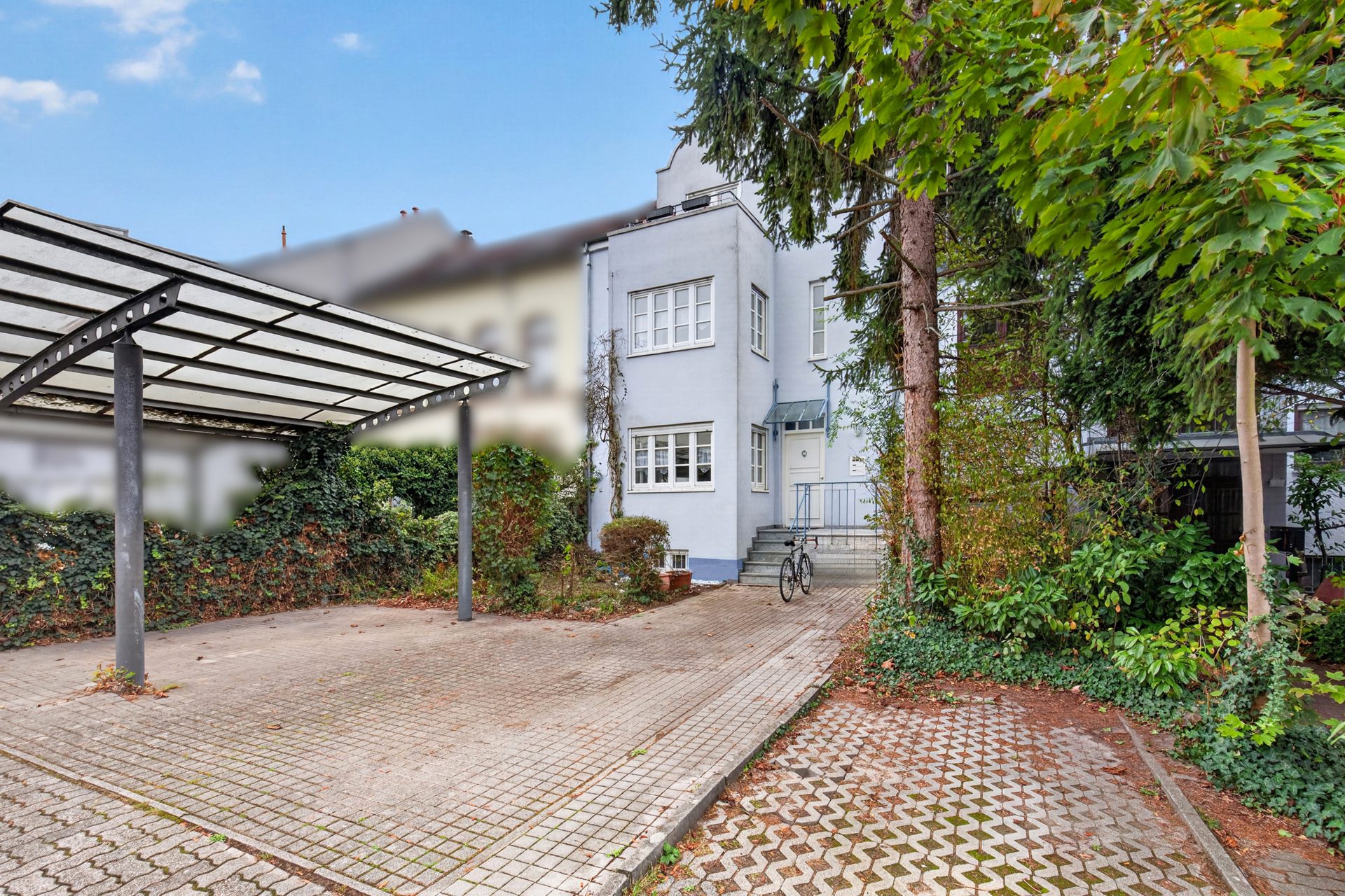 HUST Immobilien GmbH & Co. KG - Immobilienangebot - Karlsruhe / Durlach - Häuser - Platz für die Familie, Miete für die Finanzierung: Zweifamilienhaus in Durlach