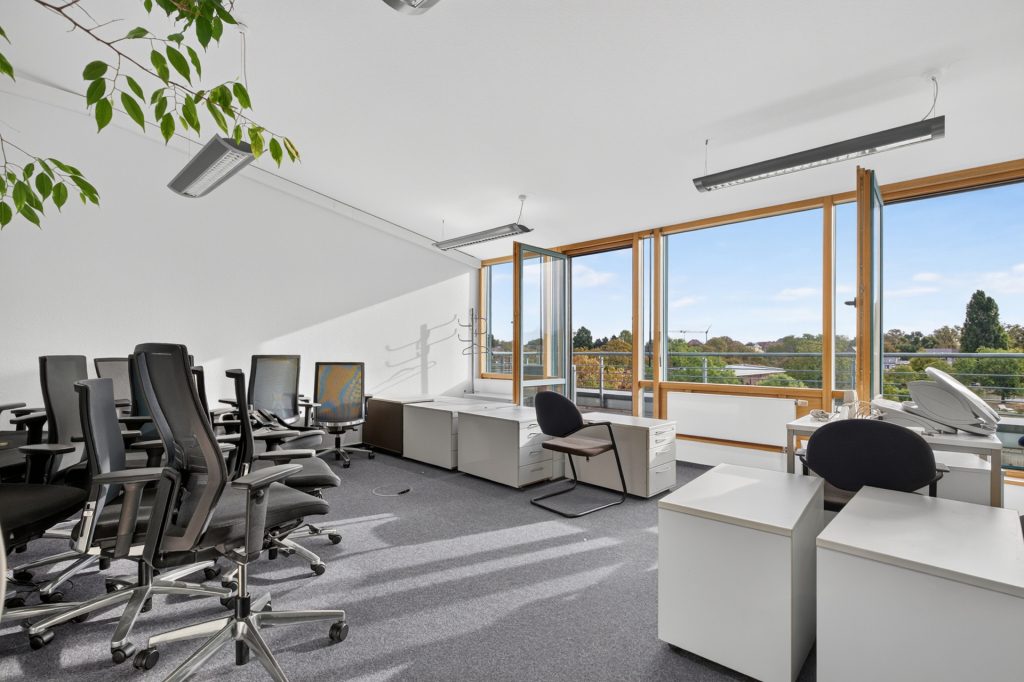HUST Immobilien GmbH & Co. KG - Immobilienangebot - Karlsruhe - Gewerbe - Büro- oder Praxisfläche mit Parkblick zu attraktivem Mietkonditionen | ca. 270 m² | KA-Weststadt