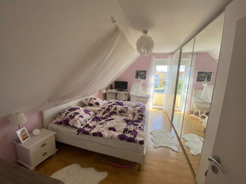 HUST Immobilien GmbH & Co. KG - Immobilienangebot - Karlsruhe / Daxlanden - Häuser - Gepflegtes 3 Parteienhaus mit tollem Grundstück in Daxlanden! Ideal Kapitalanleger und Eigennutzer!