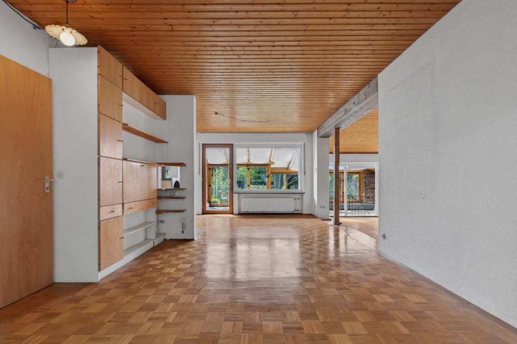 HUST Immobilien GmbH & Co. KG - Immobilienangebot - Karlsruhe - Häuser - Wohnen im Grünen: Großzügiges Reihenendhaus in begehrter Lage der Heidenstückersiedlung