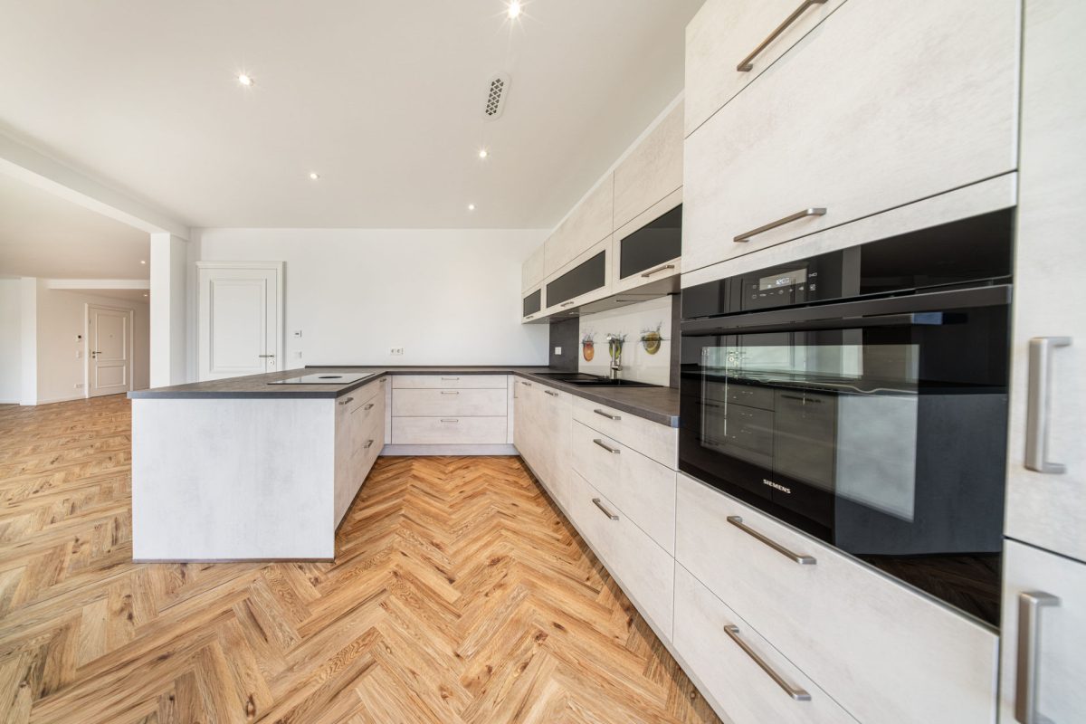 Immobilienangebot - Bad Pyrmont - Alle - Nicht vergleichbar. Nicht ersetzbar. Außergewöhnliche Mietwohnung in Bestlage - 1. OG rechts