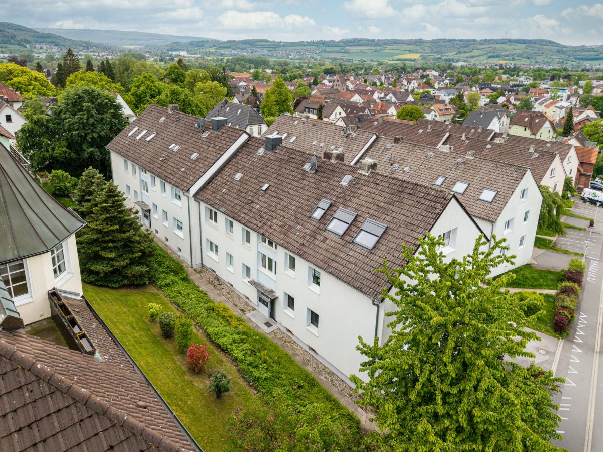 Immobilienangebot - Bad Pyrmont - Alle - Moderne 3-Zimmer-Dachgeschosswohnung mit tollem Balkon!