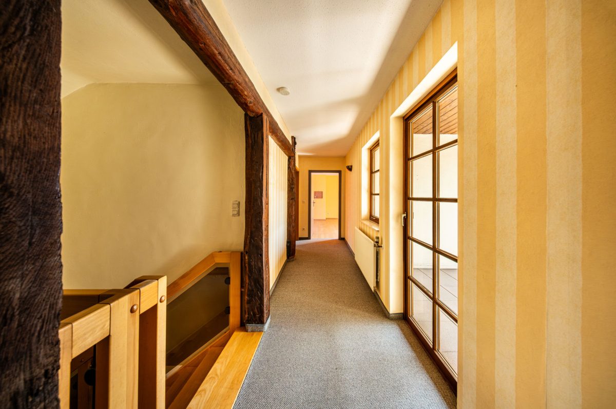 Immobilienangebot - Aerzen - Alle - Wohnen mit Charakter: Großzügiges Familienhaus mit besonderem Charme