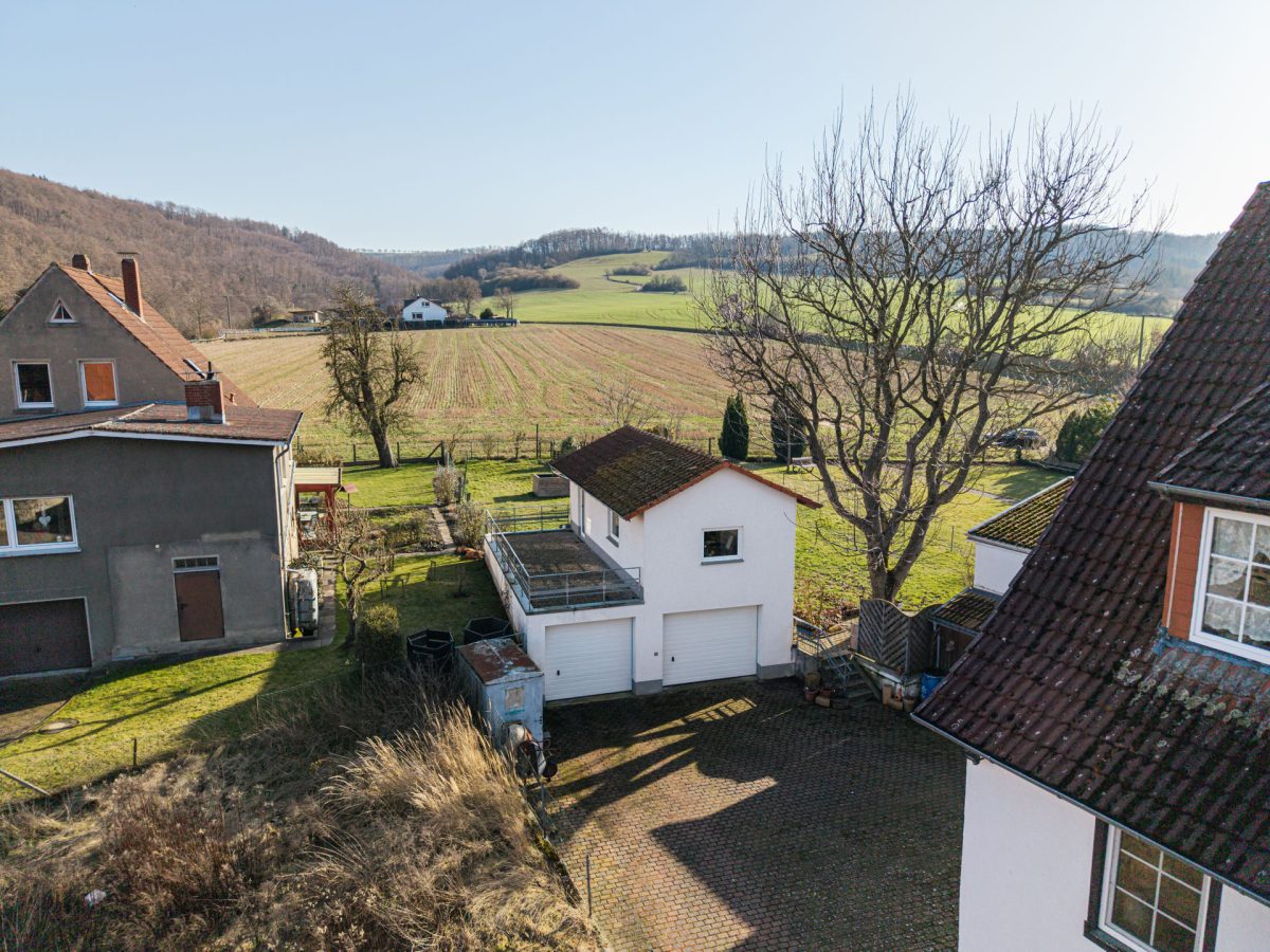 Immobilienangebot - Bad Pyrmont - Alle - Werkhalle, Garagen, Wohnraum: Ein Objekt für echte Macher