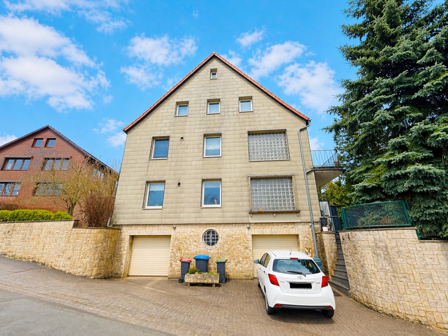 Immobilienangebot - Salzhemmendorf - Alle - Ein Haus. Zwei Wohnungen. Viele Perspektiven.