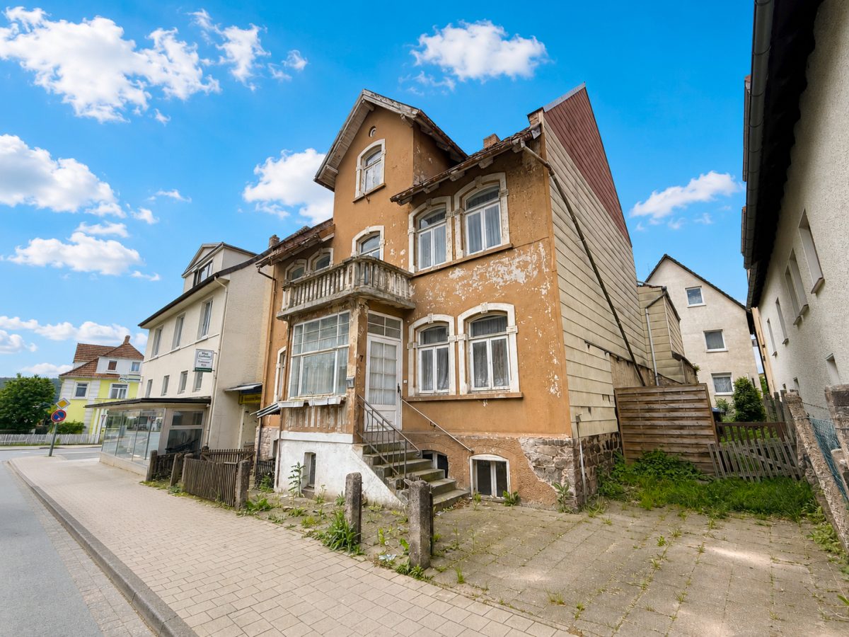 Immobilienangebot - Bad Pyrmont - Alle - Raum für Ideen: Sanierungsobjekt in innenstadtnaher Lage!