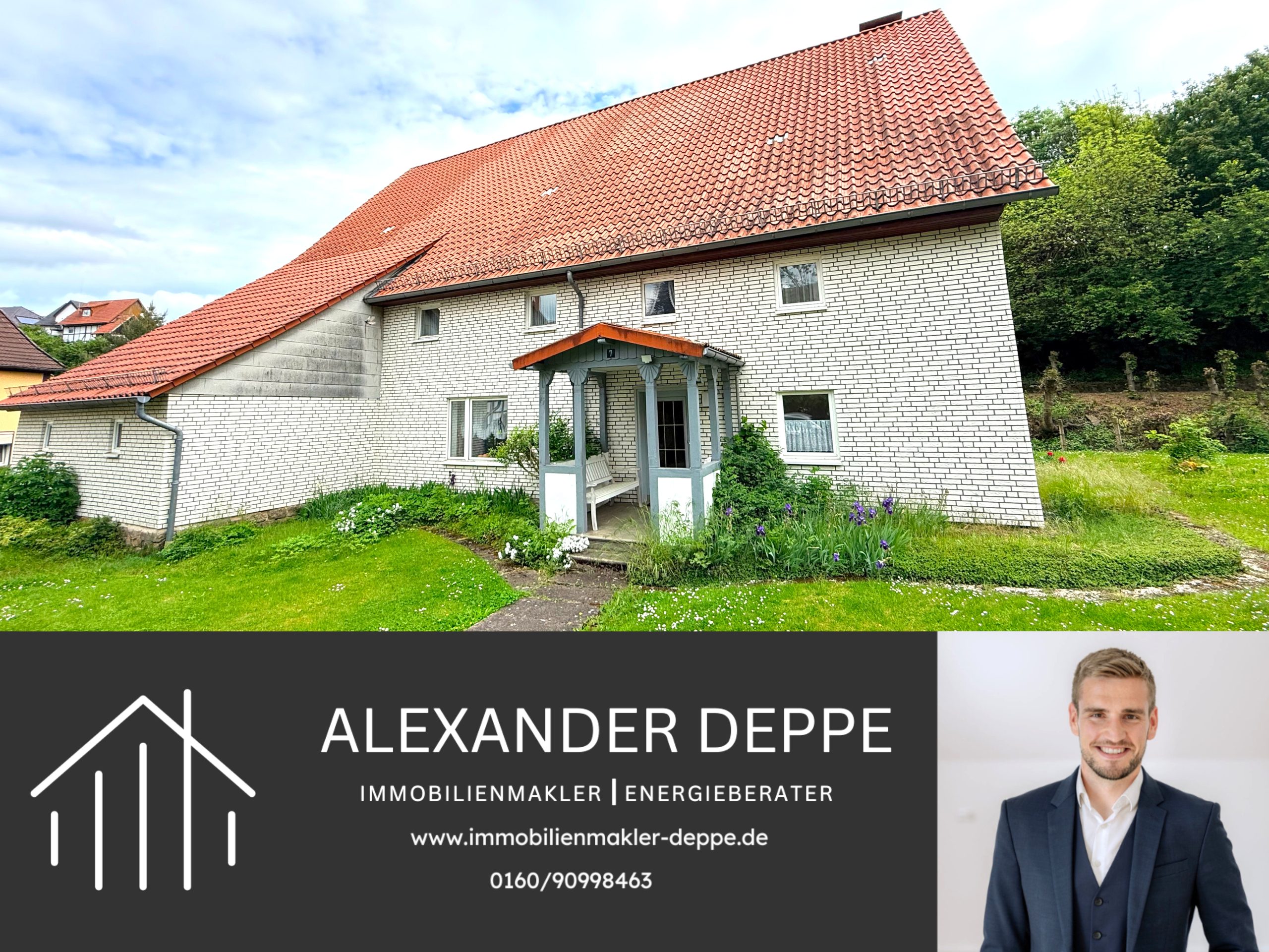 Immobilienangebot - Lügde - Alle - Für Handwerker ein echtes Juwel: Wohnhaus mit 1.011 m² Grundstück, Bachlauf und großer Scheune