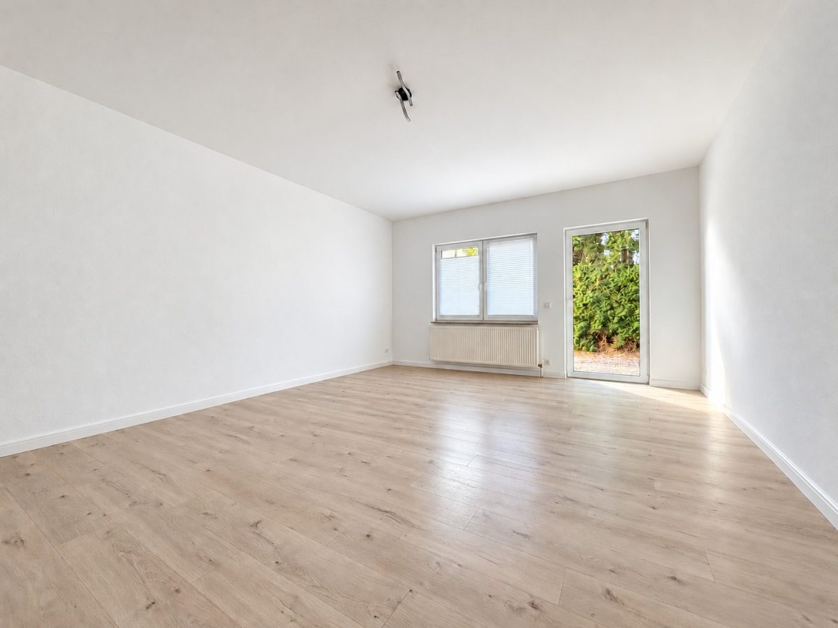 Immobilienangebot - Bad Pyrmont - Alle - Diese Wohnung überrascht: Zwei Ebenen, Terrasse und moderne Ausstattung