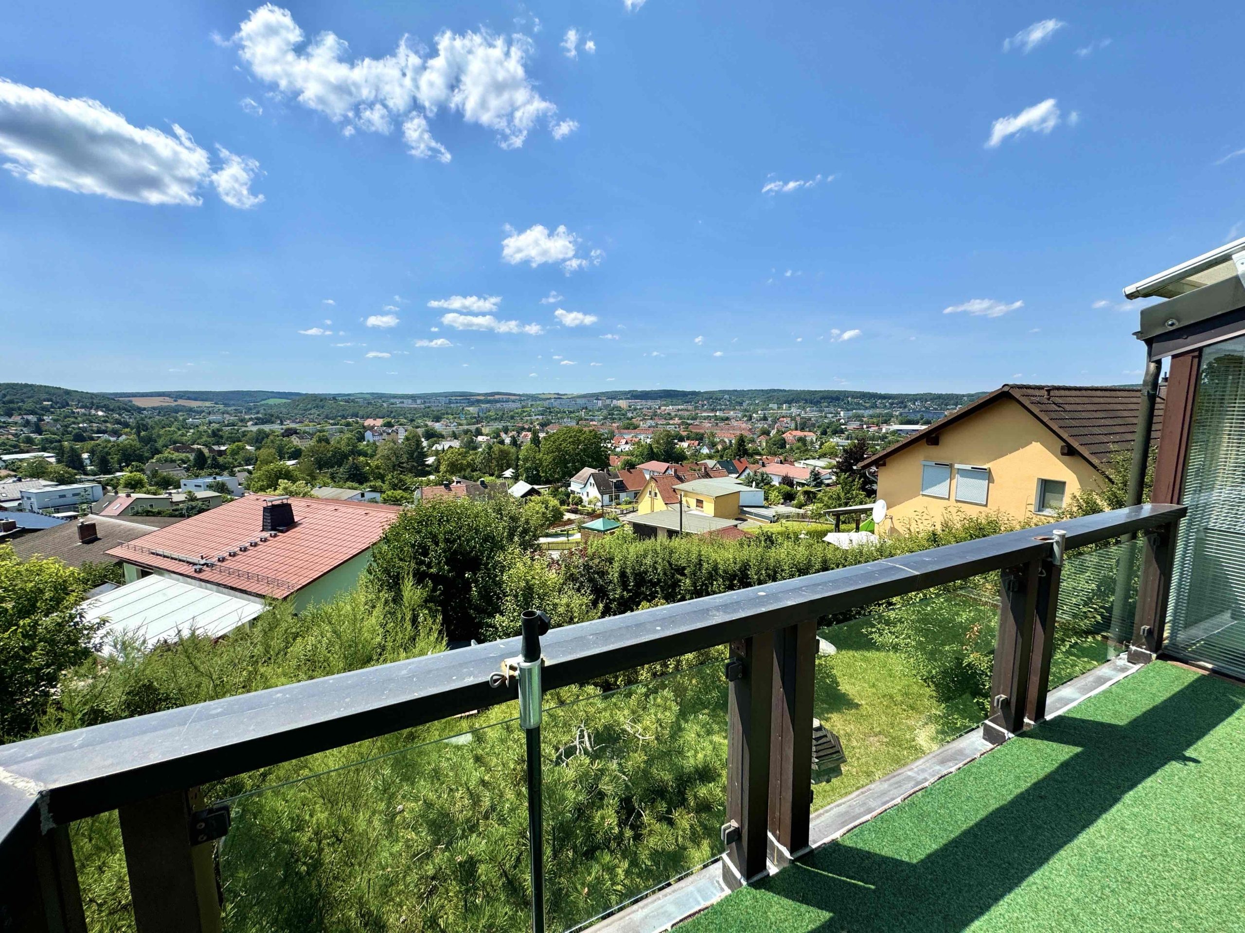 Immobilienangebot - Gera - Alle - Einzigartiges Architektenhaus mit Panoramablick über Gera