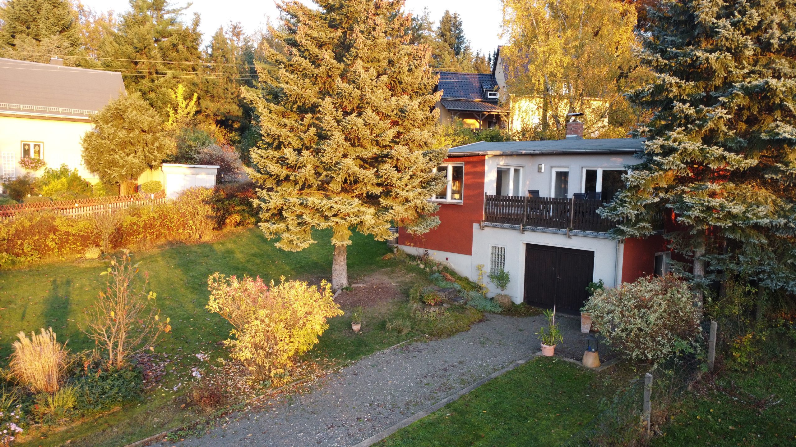 Immobilienangebot - Weida - Grundstücke - Ruhe & Idylle mit Weitblick in Weida - Gartengrundstück mit gepflegtem Bungalow