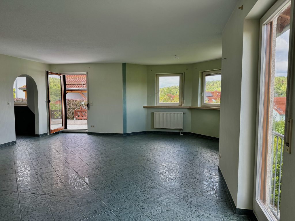 Immobilienangebot - Gera - Alle - Einfamilienhaus mit traumhaftem Blick, gemütlichem Garten in ruhiger Lage in den Westvororten Geras