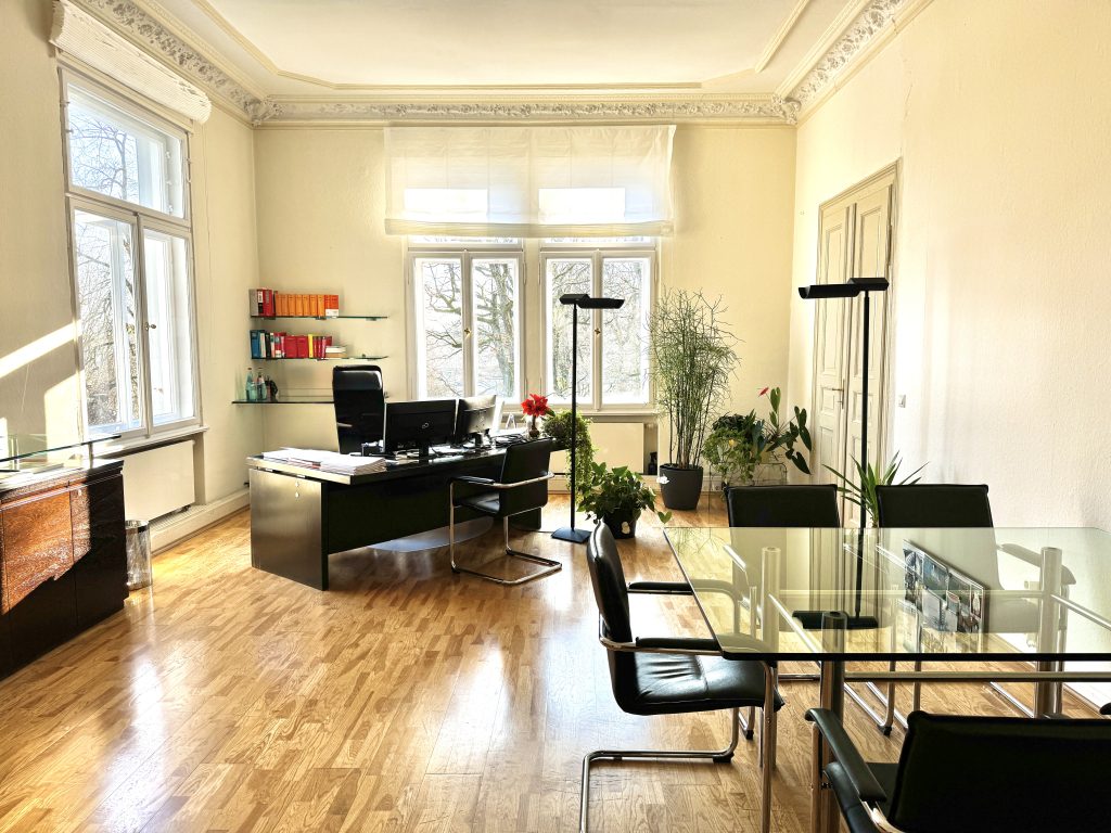 Immobilienangebot - Gera - Alle - Wohnen & Arbeiten in der preisgekrönten, sehr gepflegten Villa Koeppe in exponierter Lage Geras