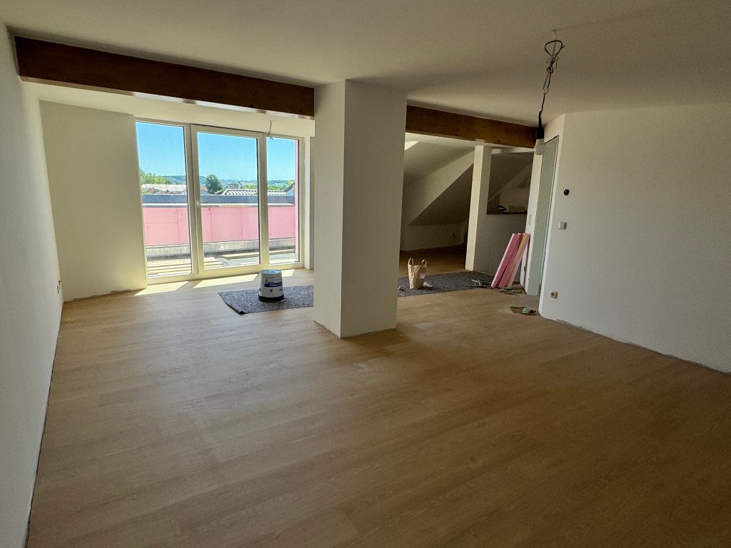 Immobilienangebot - Gera - Alle - Barrierearme, hochwertige 4-Z.-Neubauwohnung I Fußbodenheizung I Balkon I Aufzug I Energieeffizient