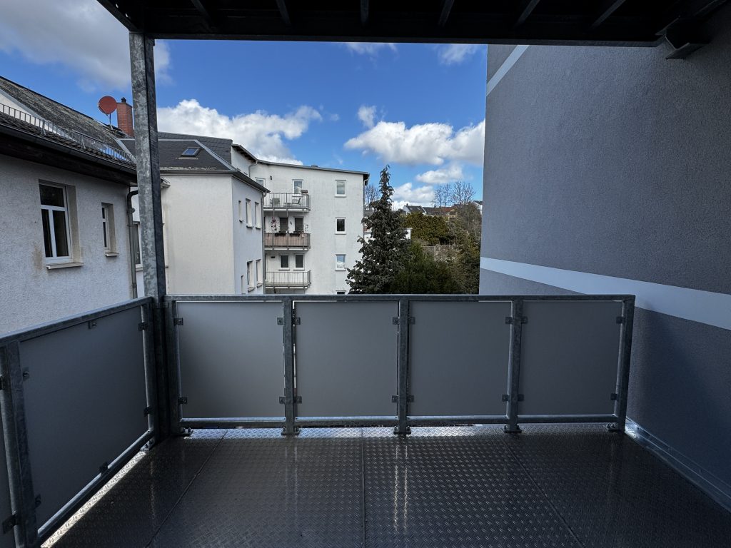 Immobilienangebot - Gera - Alle - Barrierearme, hochwertige 4-Z.-Neubauwohnung I Fußbodenheizung I Balkon I Aufzug I Energieeffizient