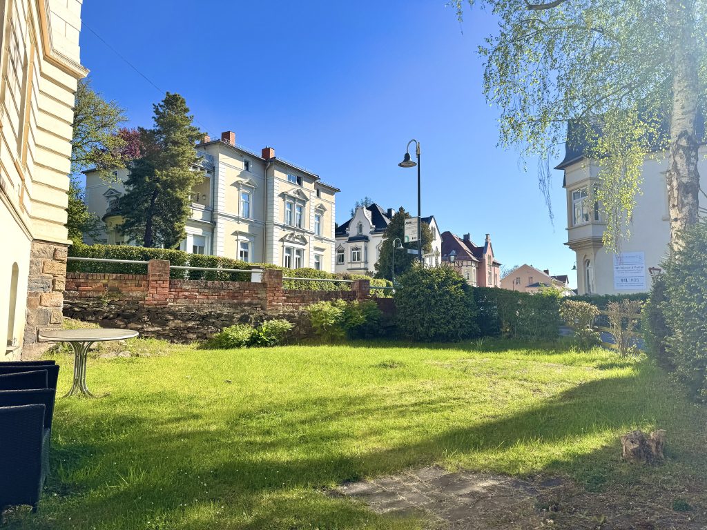 Immobilienangebot - Weida - Alle - Großzügige 4-Zimmer-Altbauwohnung mit ca. 100 m² – hell, flexibel nutzbar & mit modernisiertem Bad