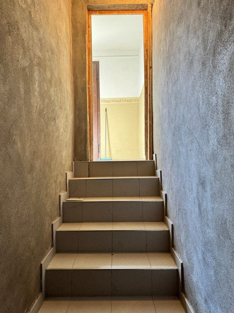 Immobilienangebot - Weida - Alle - Gepflegtes Mehrfamilienhaus mit neun Wohneinheiten - 2023 erfolgte Strang- und Badsanierung
