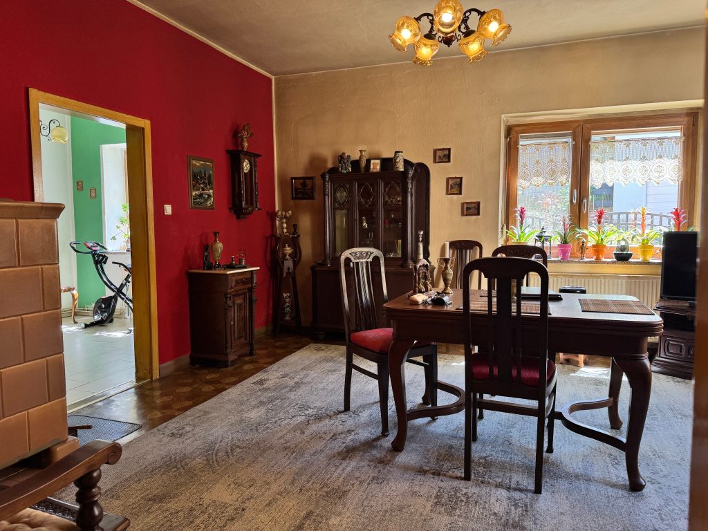 Immobilienangebot - Großenstein - Alle - Landleben mit Freiraum – großzügiger Vierseitenhof für Familie, Tiere & mehrere Generationen