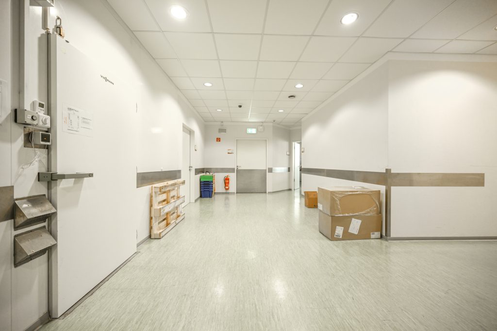 Immobilienangebot - Bonn - Alle - Attraktive Kapitalanlage - langfristig vermietete Gewerbeflächen mit Top-Mietern in der Innenstadt