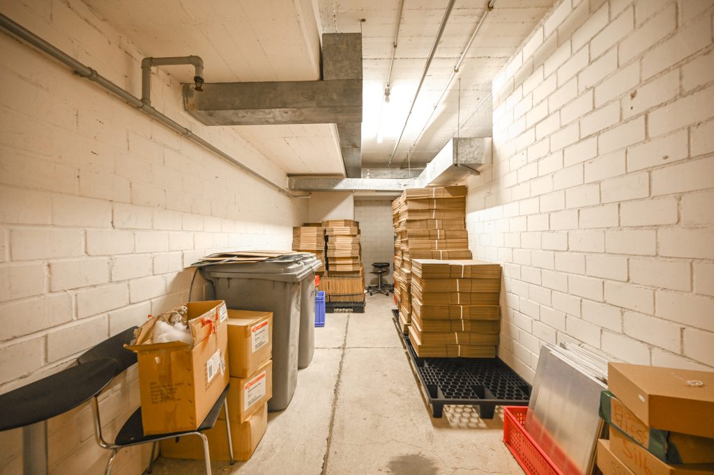 Immobilienangebot - Bonn - Alle - Attraktive Kapitalanlage - langfristig vermietete Gewerbeflächen mit Top-Mietern in der Innenstadt