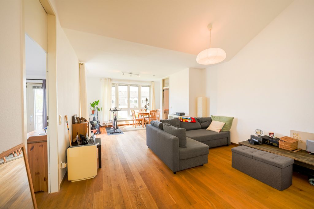Immobilienangebot - Bonn-Plittersdorf - Alle - Bezugsfreie 2-Zimmer-Wohnung mit Sonnenterrasse in unmittelbarer Rheinnähe von Bonn - Plittersdorf