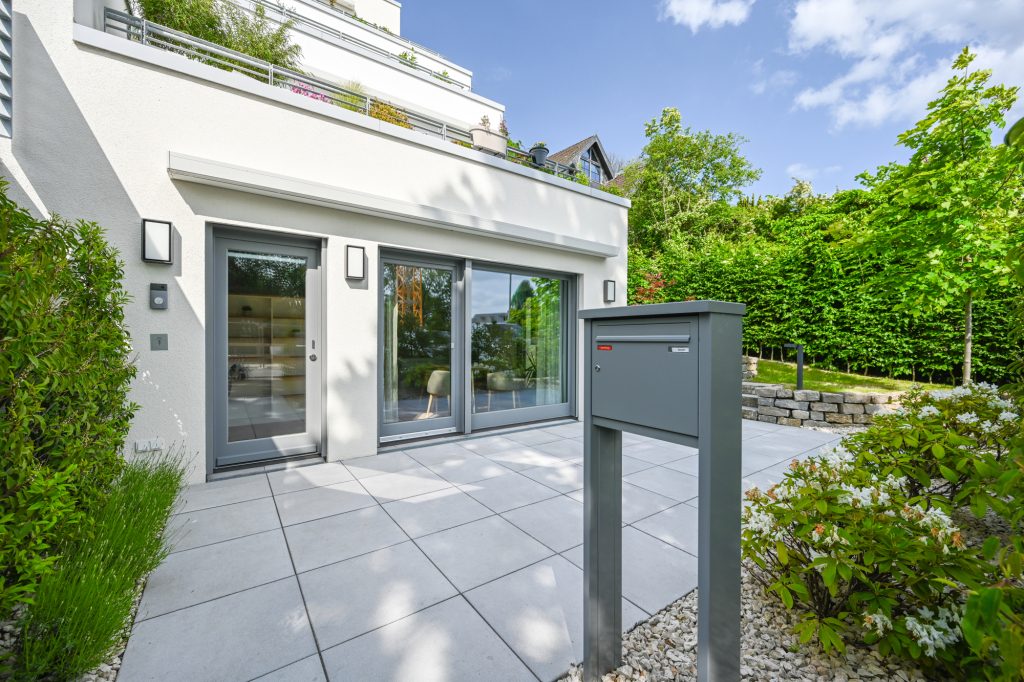 Immobilienangebot - Bad Honnef - Alle - Vollmöblierte, hochwertige Wohnung mit Terrasse und eigenem Gartenanteil in bester Lage von Rhöndorf