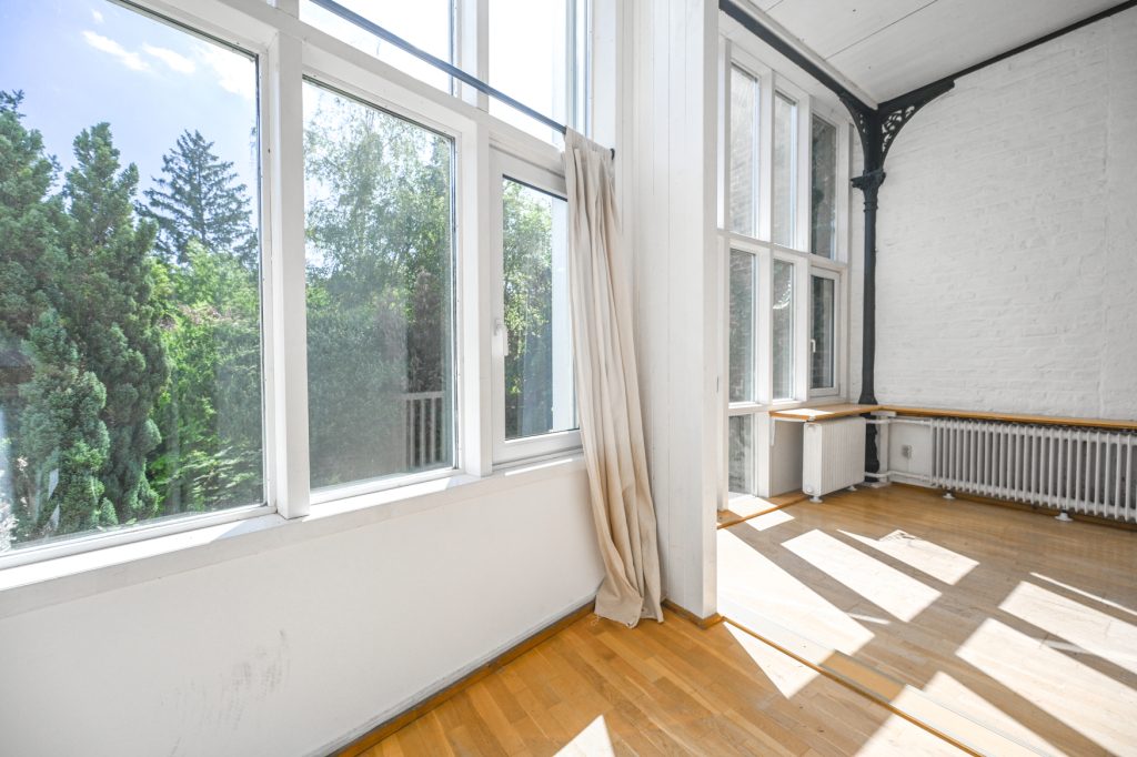 Immobilienangebot - Bonn - Alle - Denkmalgeschütztes Gründerzeithaus mit Entwicklungspotential im Herzen der Südstadt - bezugsfrei