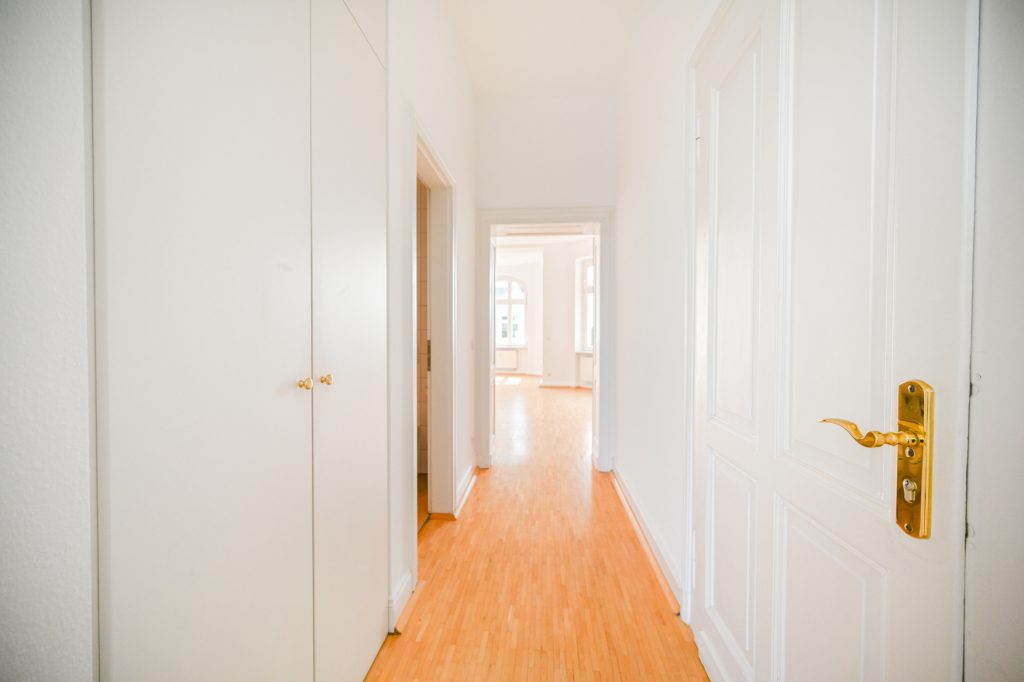 Immobilienangebot - Bonn - Alle - Charmante, großzügige 2,5-Zimmer-Altbauwohnung mit Sonnenbalkon inmitten der Bonner Südstadt