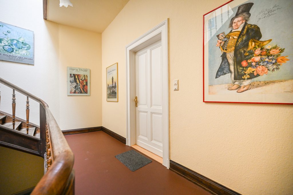 Immobilienangebot - Bonn - Alle - Charmante, großzügige 2,5-Zimmer-Altbauwohnung mit Sonnenbalkon inmitten der Bonner Südstadt