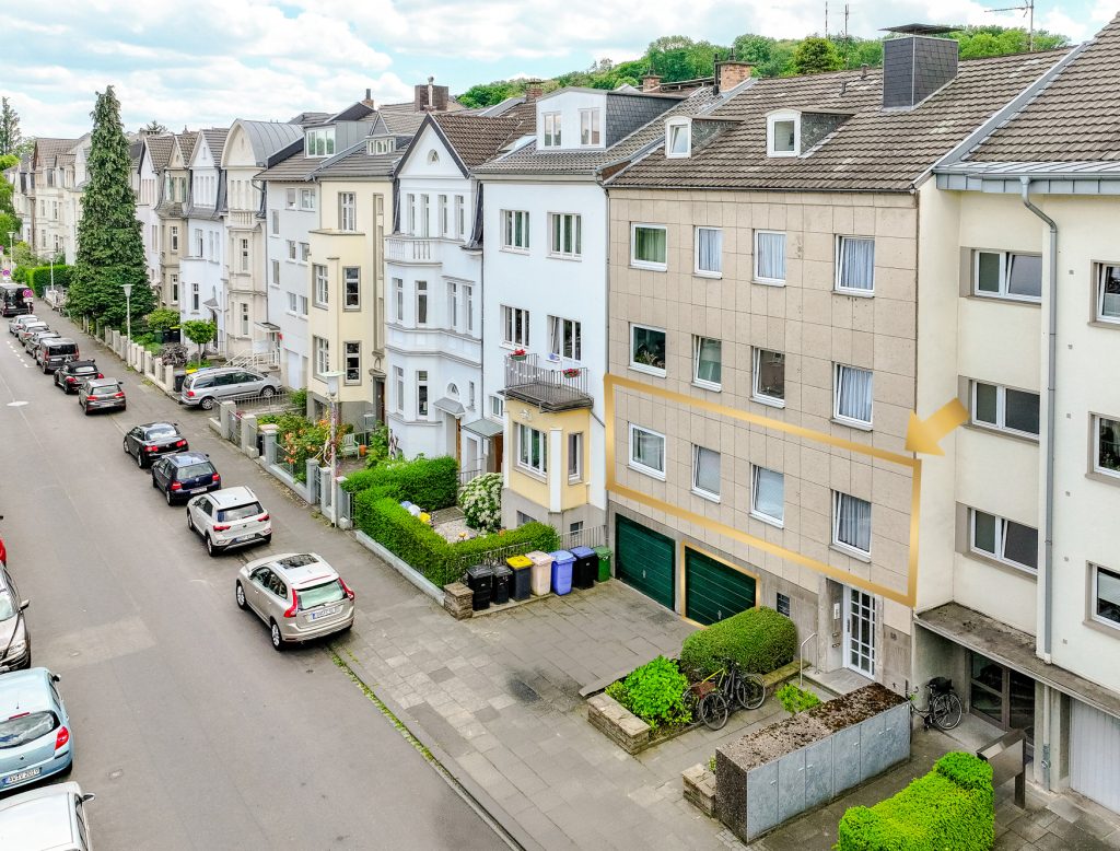 Immobilienangebot - Bonn - Alle - Gepflegte 4-Zimmer-Wohnung mit Sonnenloggia und Garage in bevorzugter Lage von Bonn - Poppelsdorf