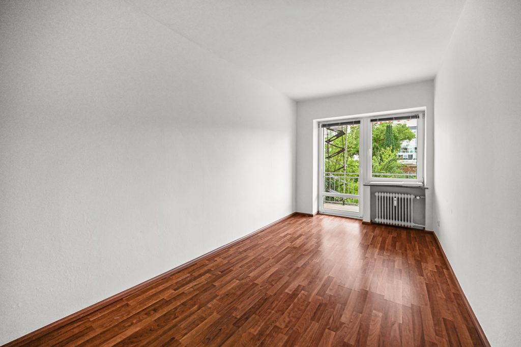 Immobilienangebot - Bonn - Alle - Gepflegte 4-Zimmer-Wohnung mit Sonnenloggia und Garage in bevorzugter Lage von Bonn - Poppelsdorf