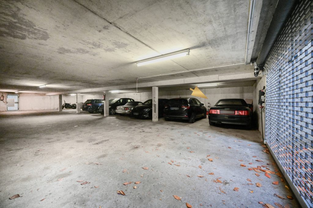 Immobilienangebot - Bonn / Oberkassel - Alle - Gepflegte 2-Zimmer-Wohnung mit Balkon und TG-Stellplatz in bevorzugter Lage von Bonn - Oberkassel
