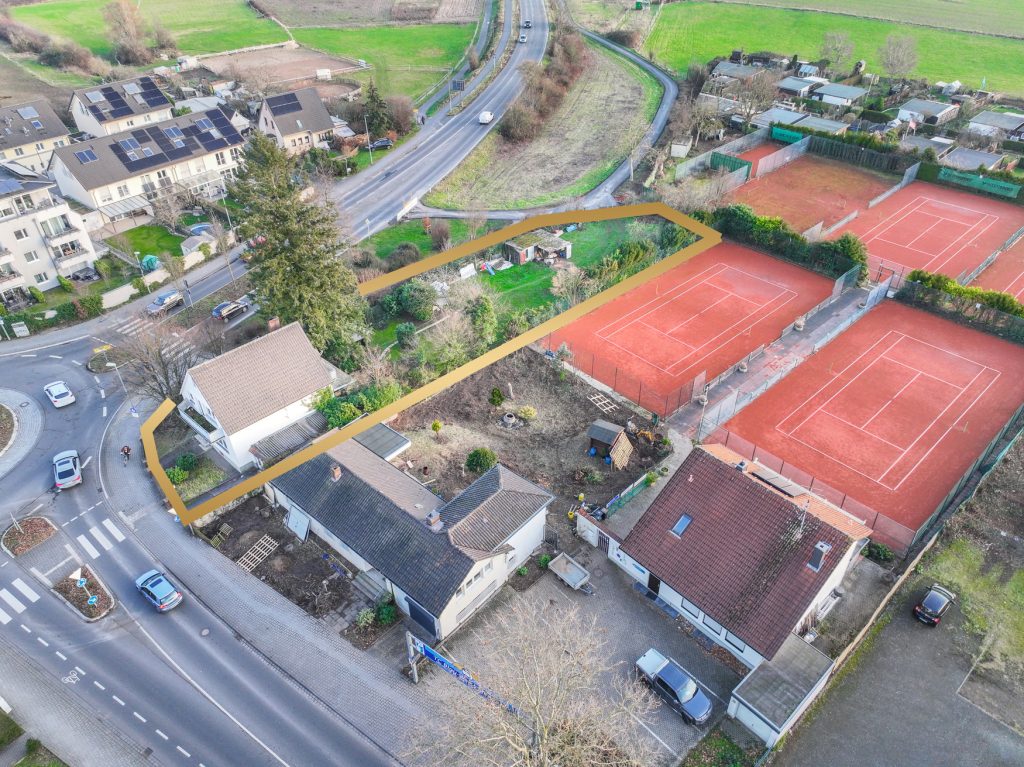 Immobilienangebot - Sankt Augustin - Grundstücke - Baugrundstück mit Bauvoranfrage für ein MFH mit ca. 464 m² Wohnfläche in Sankt Augustin-Menden