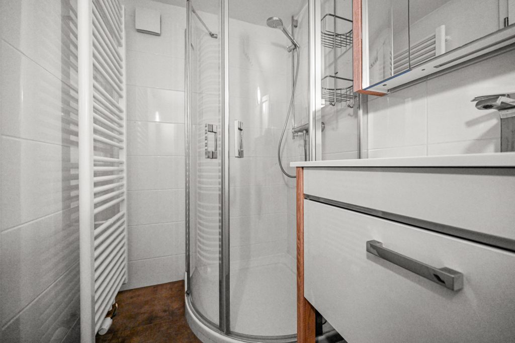 Immobilienangebot - Bonn - Alle - Stilvolles Einfamilienhaus auf großzügigem Grundstück in beliebter Lage des Bonner Venusbergs