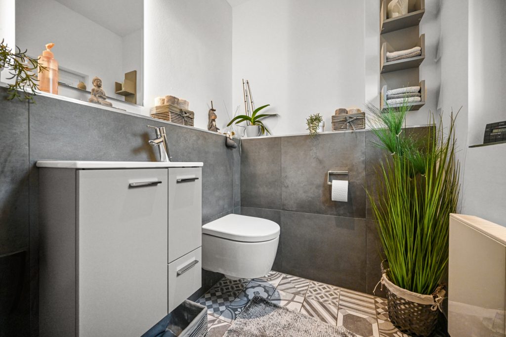 Immobilienangebot - Bonn - Alle - Stilvolles Einfamilienhaus auf großzügigem Grundstück in beliebter Lage des Bonner Venusbergs