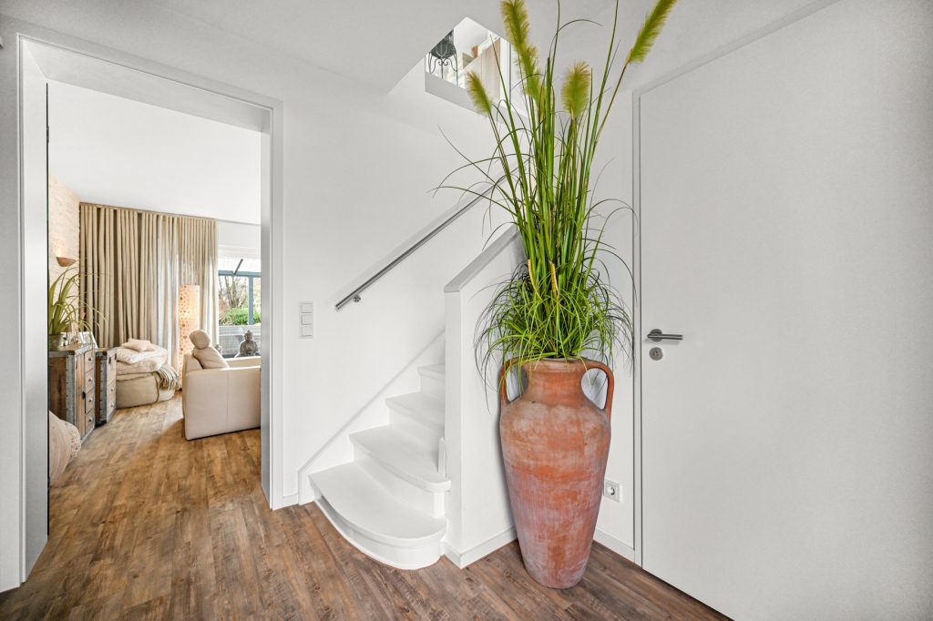 Immobilienangebot - Bonn - Alle - Stilvolles Einfamilienhaus auf großzügigem Grundstück in beliebter Lage des Bonner Venusbergs