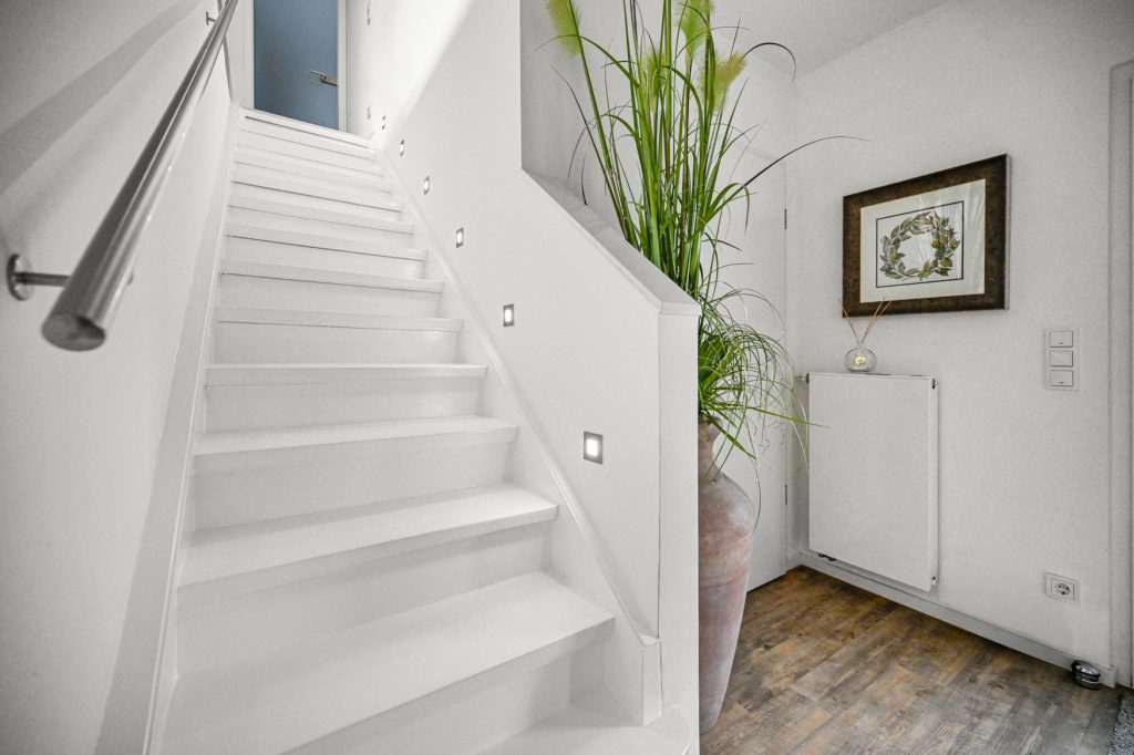 Immobilienangebot - Bonn - Alle - Stilvolles Einfamilienhaus auf großzügigem Grundstück in beliebter Lage des Bonner Venusbergs