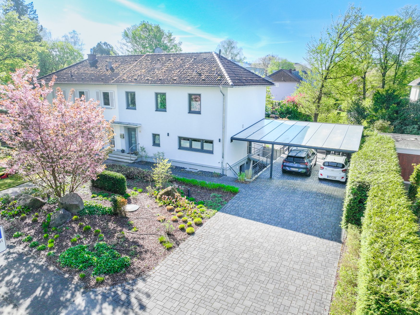 Immobilienangebot - Bonn - Alle - Stilvolles Einfamilienhaus auf großzügigem Grundstück in beliebter Lage des Bonner Venusbergs