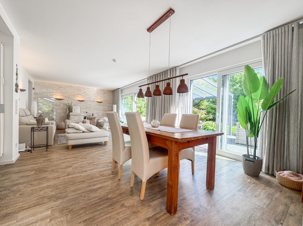 Immobilienangebot - Bonn - Alle - Stilvolles Einfamilienhaus auf großzügigem Grundstück in beliebter Lage des Bonner Venusbergs